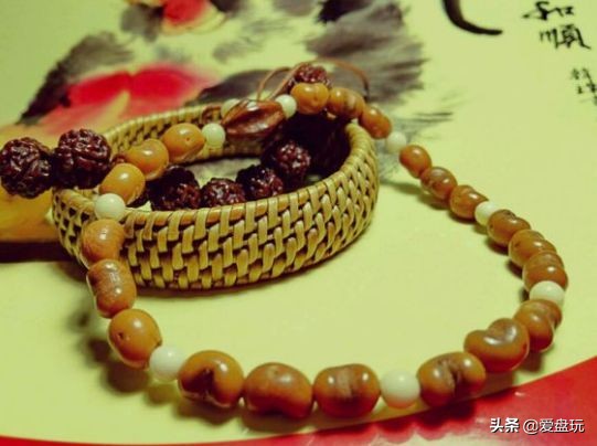 滴血莲花菩提子盘玩10年效果图,最简单菩提盘玩方法