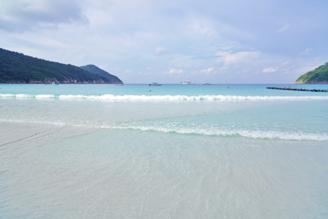 热浪岛浪中岛停泊岛哪个好,热浪岛停泊岛浪中岛