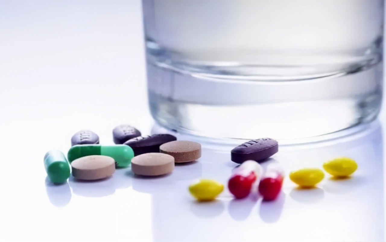 阿莫西林不是治疗细菌感染的吗,阿莫西林不是消炎药