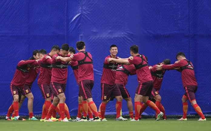 良方:剔除“三大痼疾;摔打年轻球员!中国足球有望解冻?