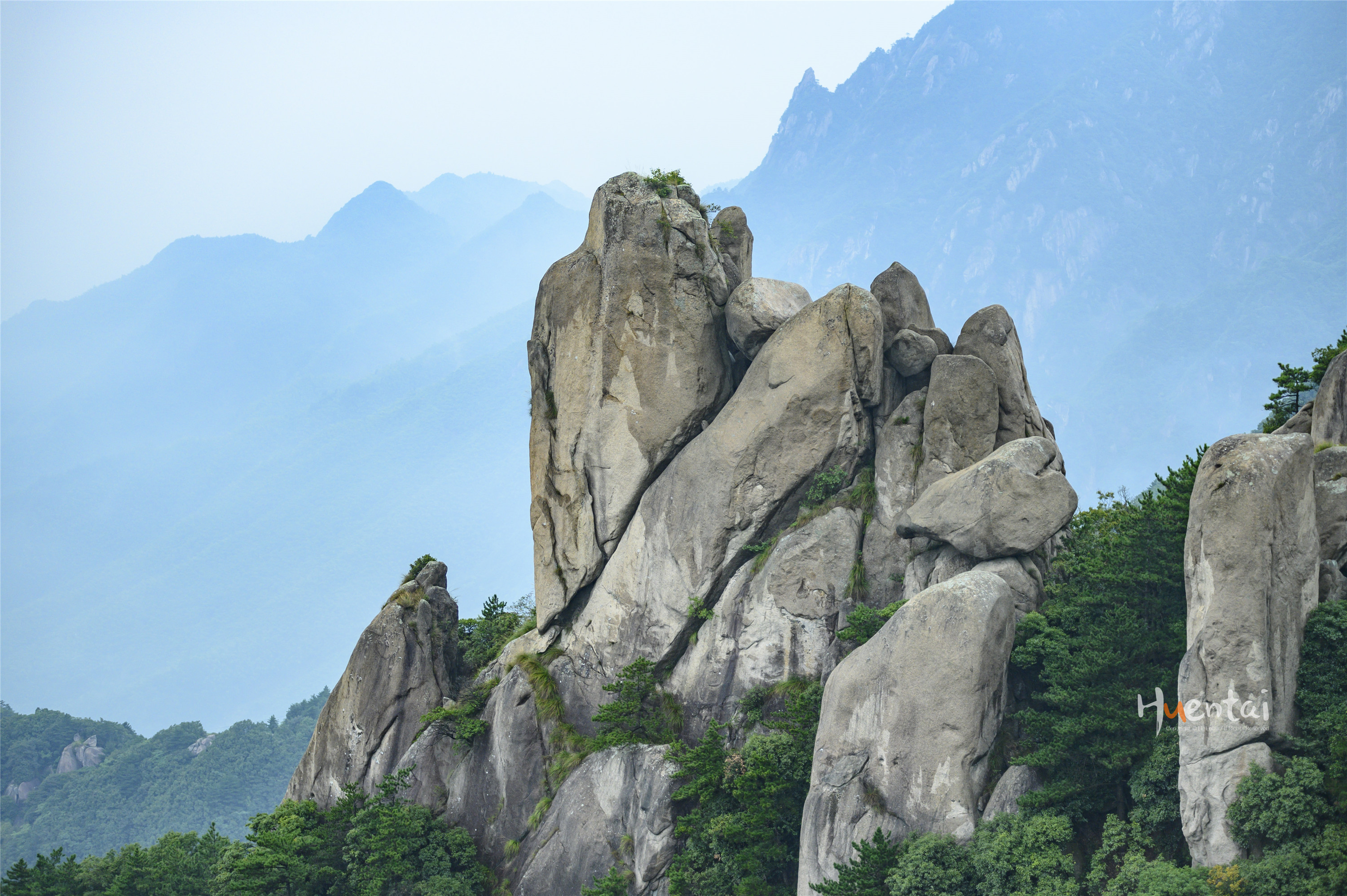 被宗教“耽误”的安徽名山，明明可以靠“颜”吃饭，鲜有游客知道