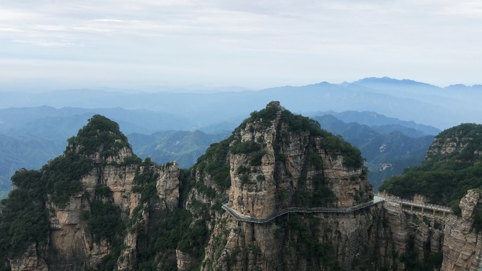 长白山山顶网红咖啡厅,妙峰山玫瑰谷巧遇网红咖啡
