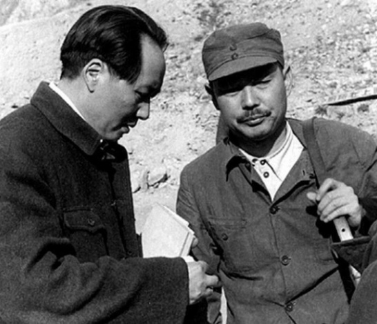 十大元帅如何评价毛主席?每个人都对他充满了崇敬之情