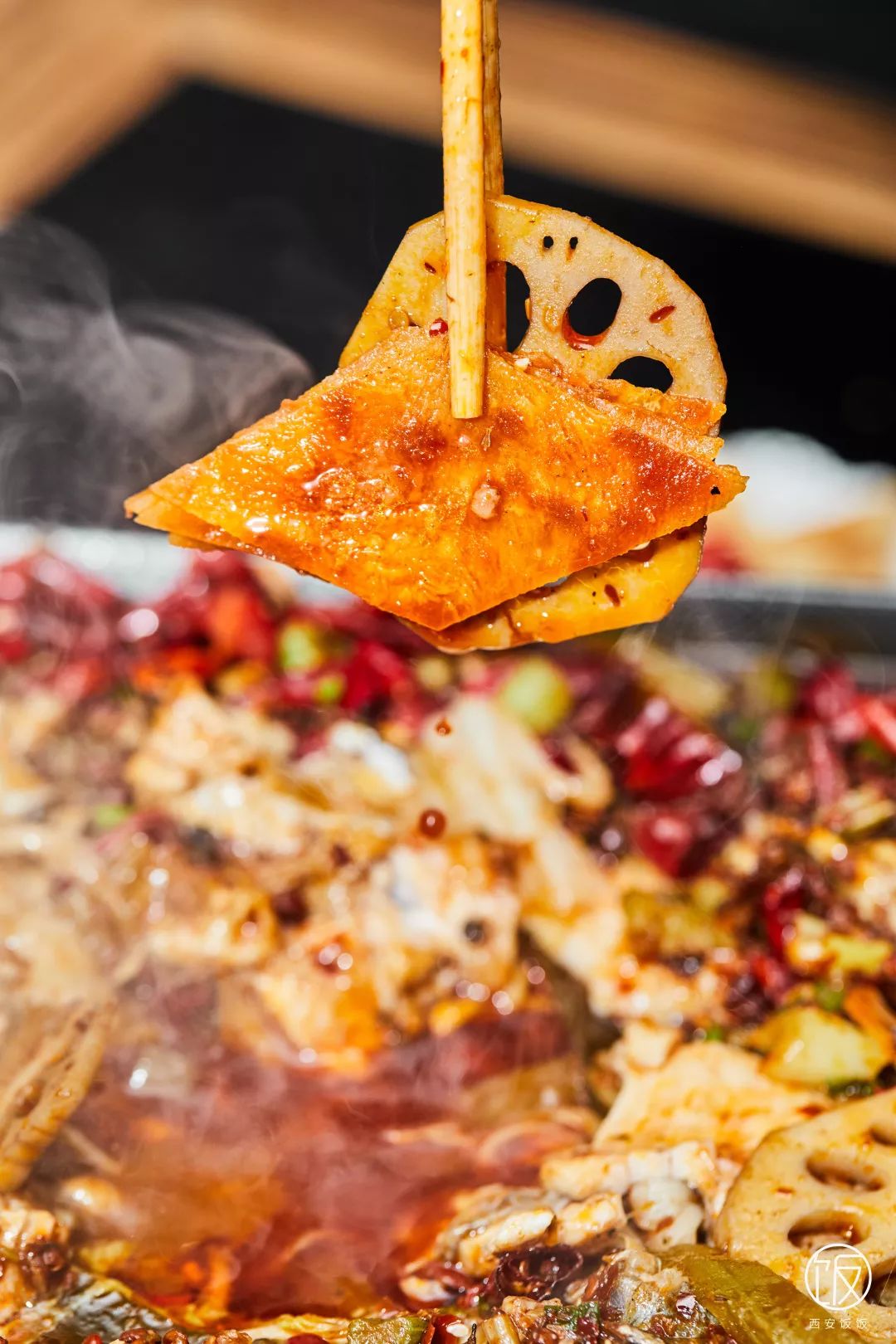 西安有全水晶天桥的mall,1天后1折起