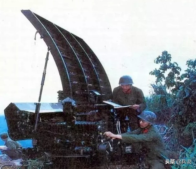 越军特工在黑夜偷袭运输队,越军偷袭我军炮兵雷达