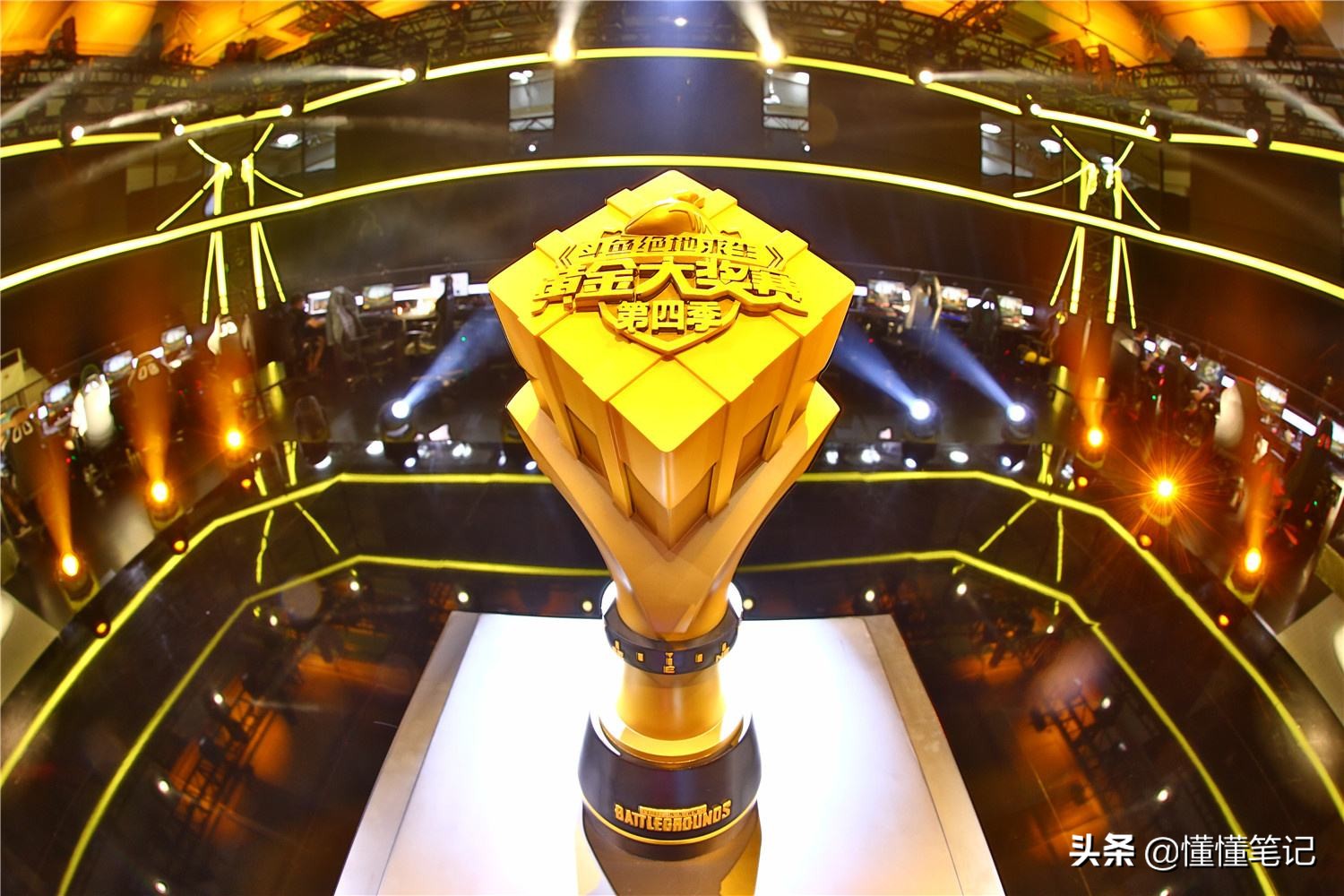 鏂楅奔娓告垙鐩存挱杩愯惀,鏂楅奔鐩存挱鎺ㄥ箍娓告垙