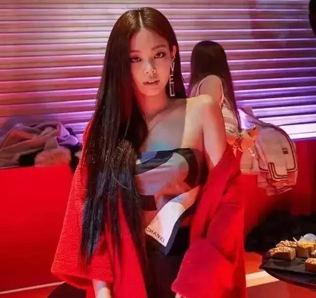 外貌不出众但实力超群的韩国女团,美貌和实力并存的韩国女团