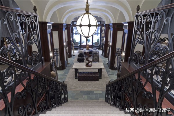 开门店需要哪些基础装修,合肥最省钱的服装店门头装修