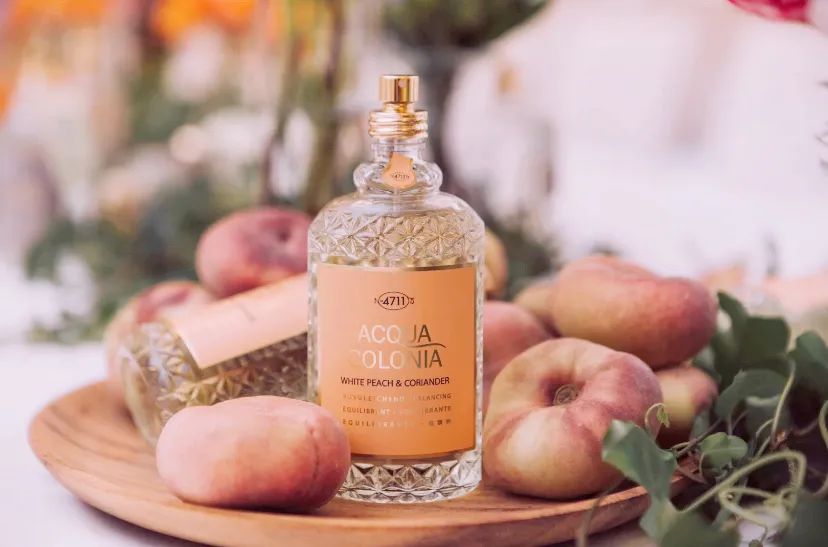 好闻又不撞味道的香水,不容易撞香的檀香男士香水