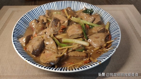 麻油猪肝汤猪肝不柴,白油猪肝怎么炒好吃又嫩