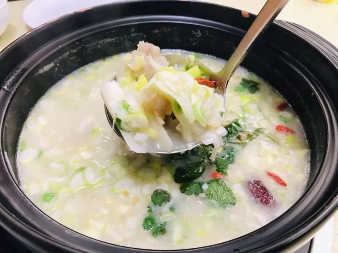 郑州正弘城附近一家滋补养生汤馆,爱喝汤的不要错过~