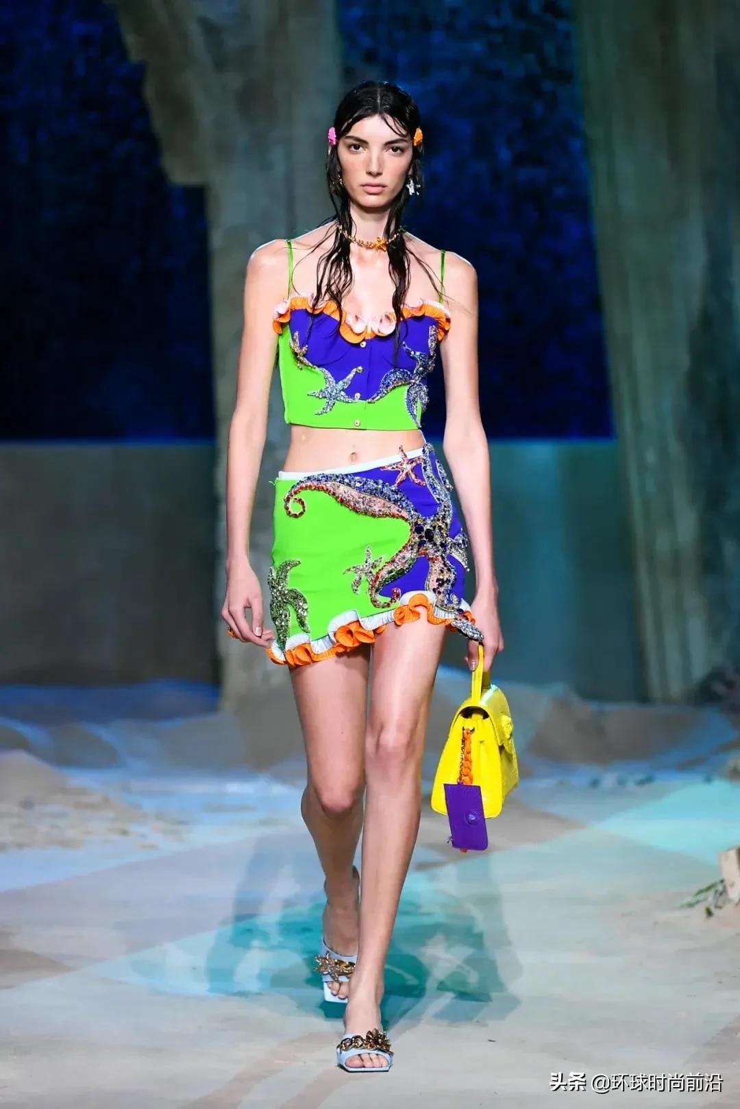 versace ss22鏄ュ (versace ss 2016)