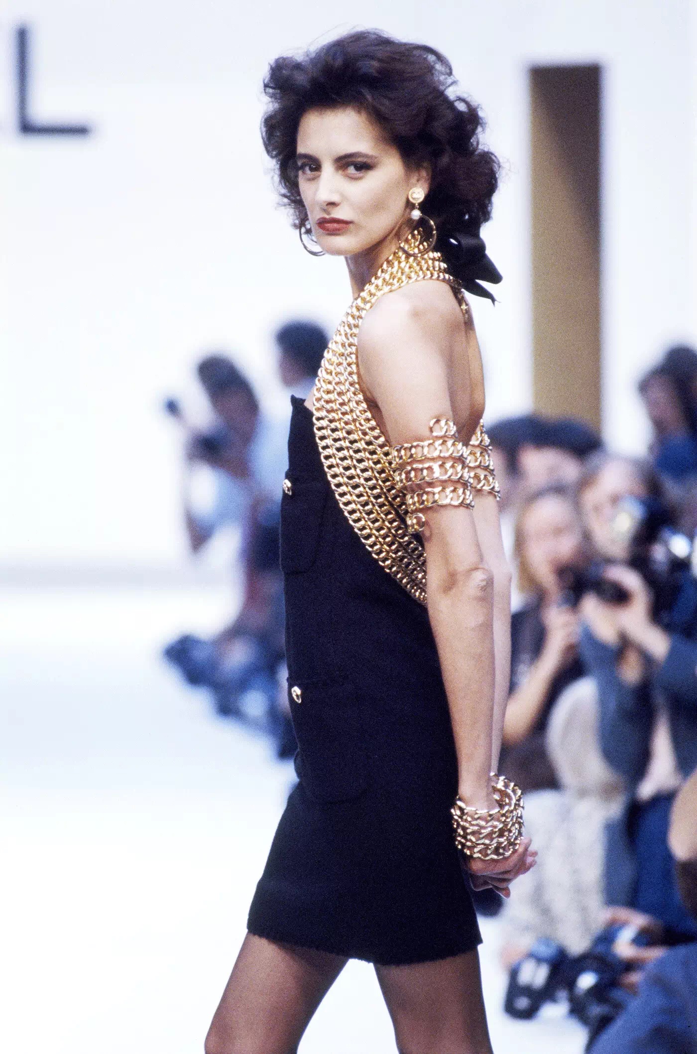 乘风破浪王鸥项链香奈儿,浪姐2王鸥最新一期