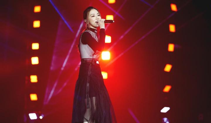 张碧晨邓紫棋歌手唱功对比,张靓颖邓紫棋张碧晨谁的唱功好