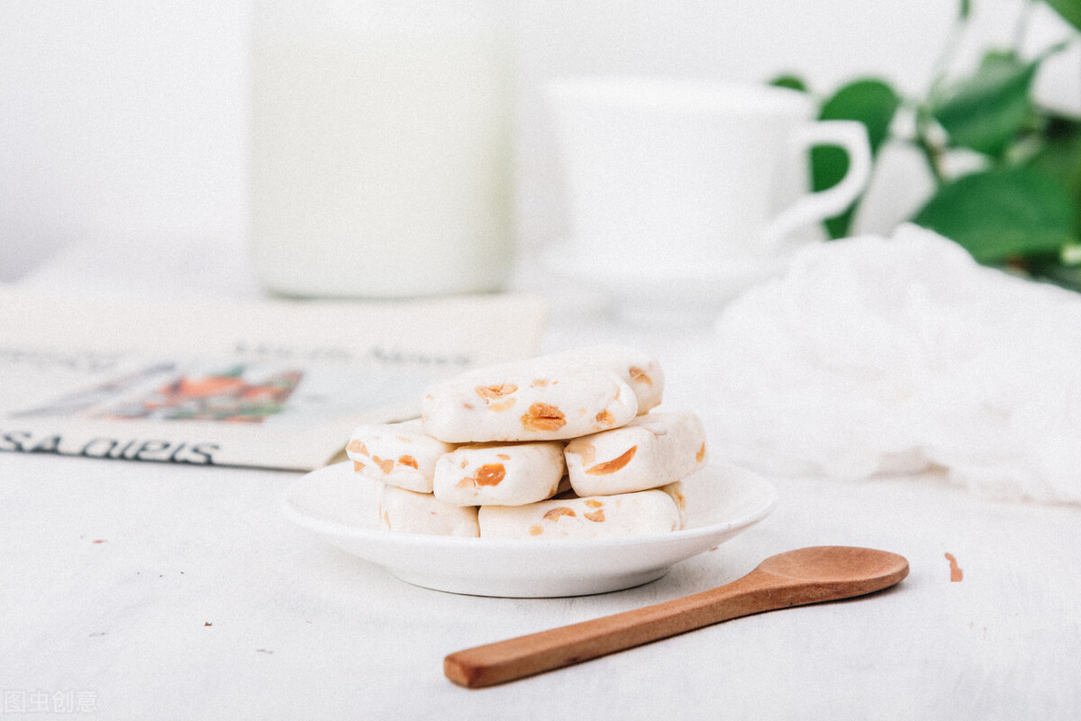 哪个高端奶粉适合新生儿,什么奶粉最有营养测评