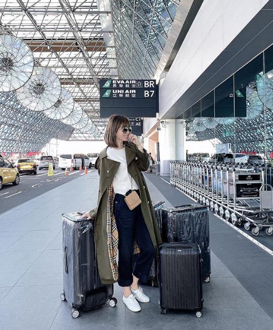 女明星穿风衣怎么搭配,军绿卡其色风衣