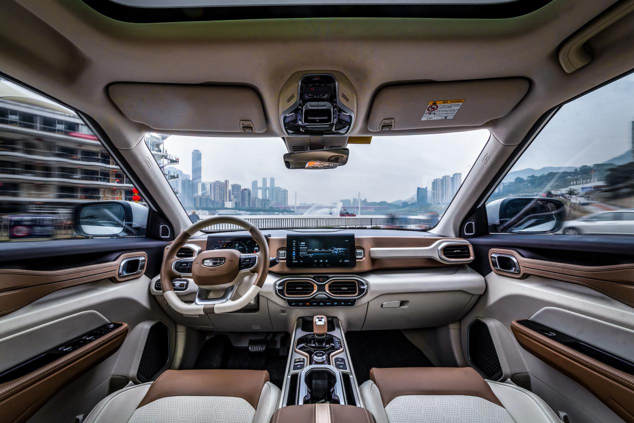 吉利icon时尚动感,吉利icon2022款七座