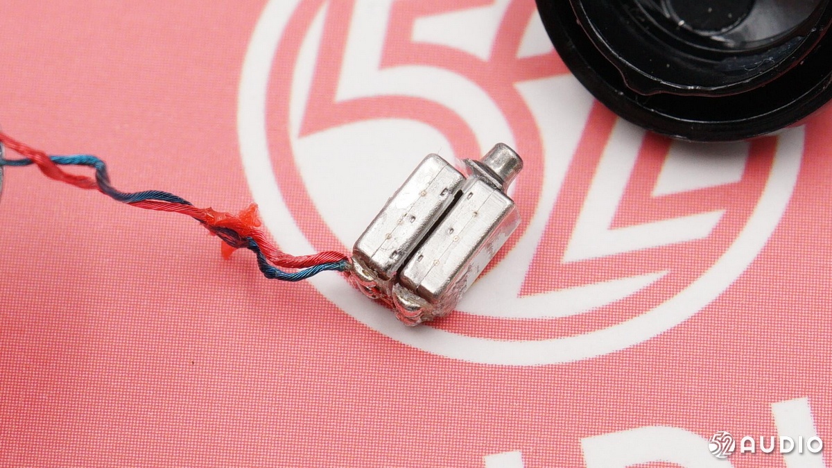 拆解报告：创新科技SXFITRIO三驱者Type-C接口有线耳机