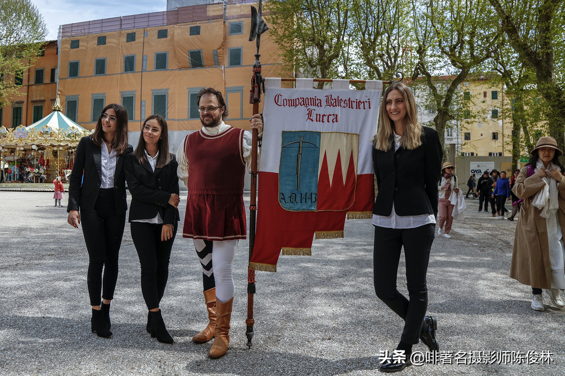 比萨和卢卡，一城因歪了的塔著名，一城躲过二战轰炸保存中世纪原貌