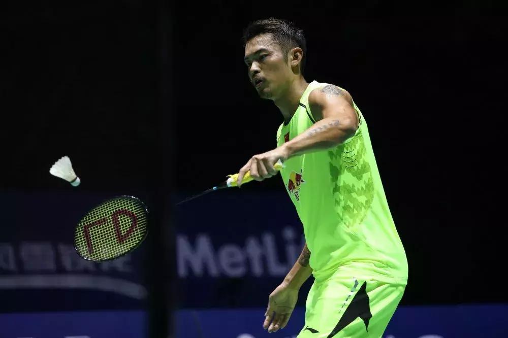 打完羽毛球手抖的视频,打完羽毛球手抖要怎么办