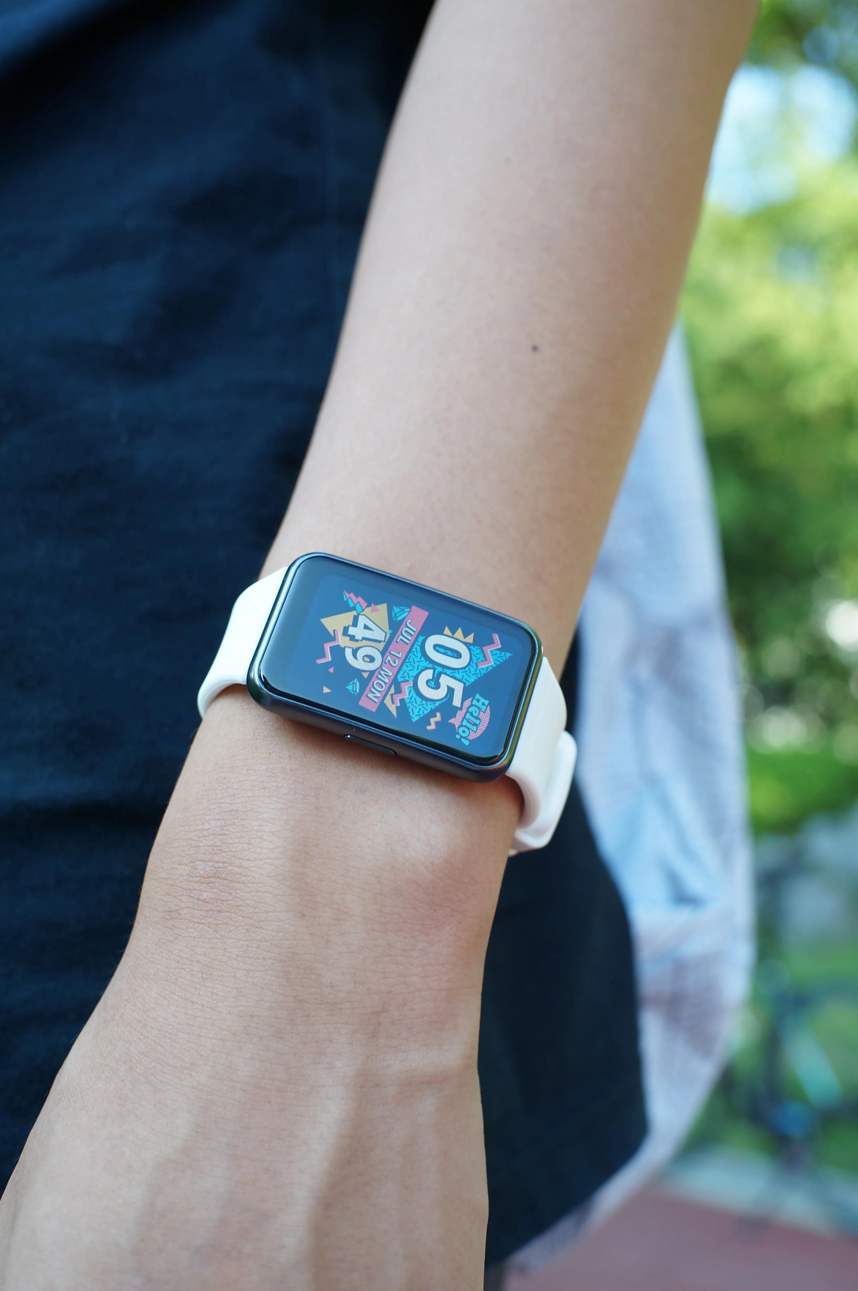 手表手环智能手表区别,手环状手表