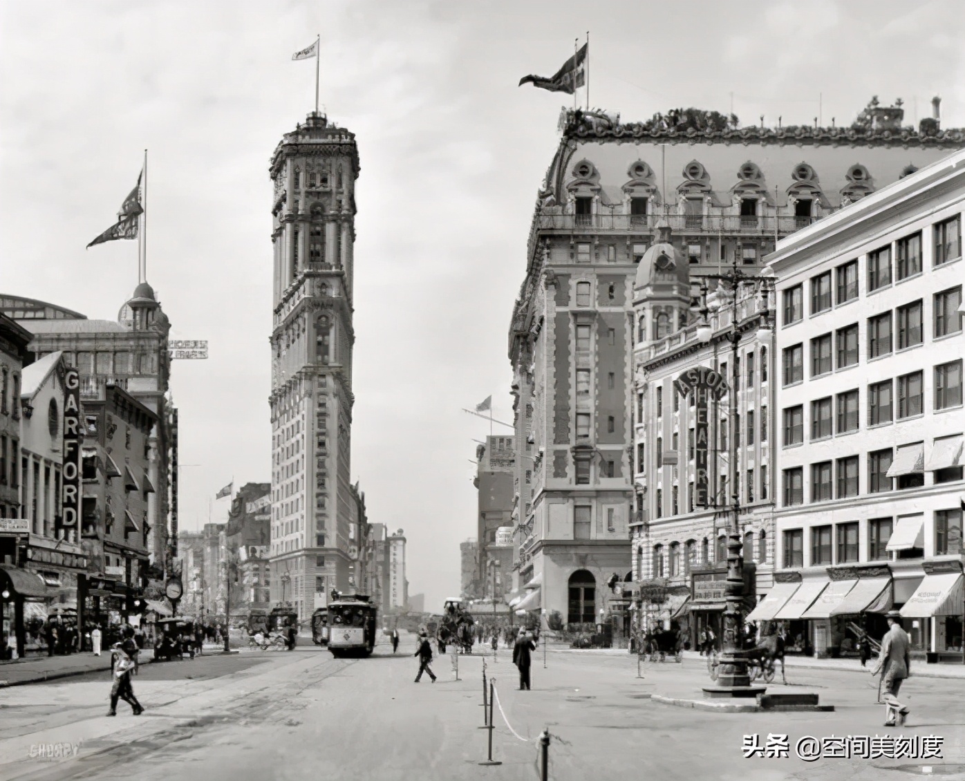 为何企业喜欢扎堆到美国时代广场打中文广告？还有微商和流量明星