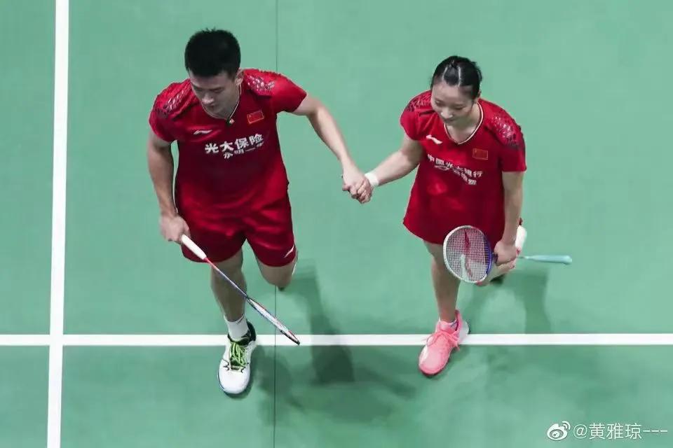 李宁风动9000系列,李宁风动9000系列羽毛球拍评测