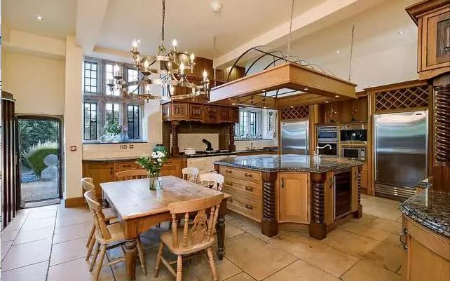 中国富豪购买美国豪宅,中国富豪购买欧洲豪宅