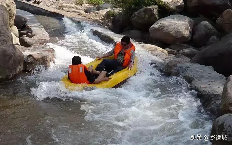 安吉天目山漂流和龙王山哪个好玩,安吉深溪峡谷漂流和将军峡谷漂流