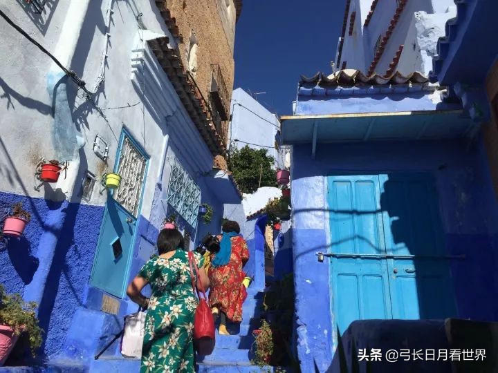 那又怎样,先干了这杯酒