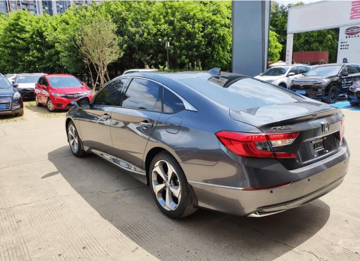 10年本田雅阁2.0二手车值得购买吗,本田雅阁混动口碑怎么样