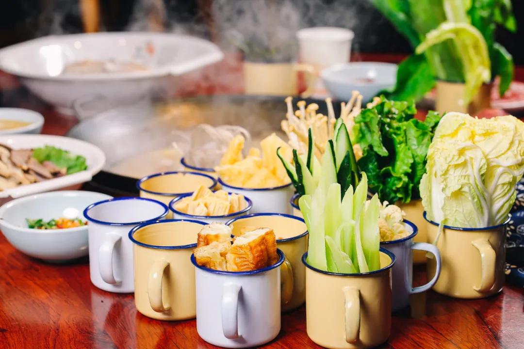 杨记土火锅探店,杨记土火锅优惠套餐