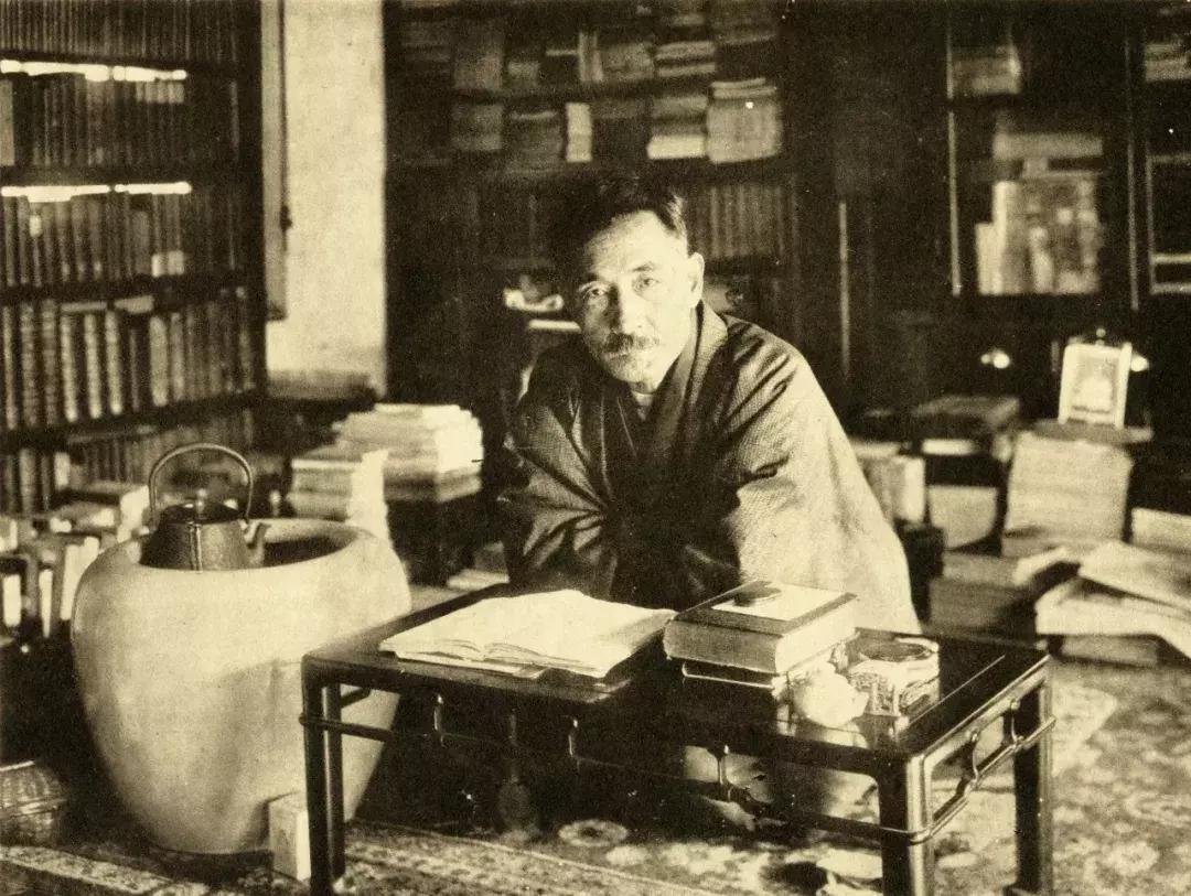 揭秘大文豪私生活：最会说情话的家暴狂