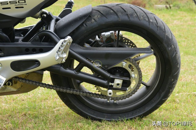 qjmotor逸550性能测评,qjmotor逸550复古摩托评测