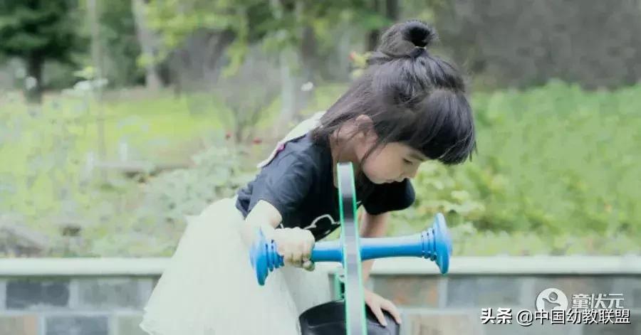 幼儿园最后一个六一儿童节的文案,庆六一幼儿园亲子游文案