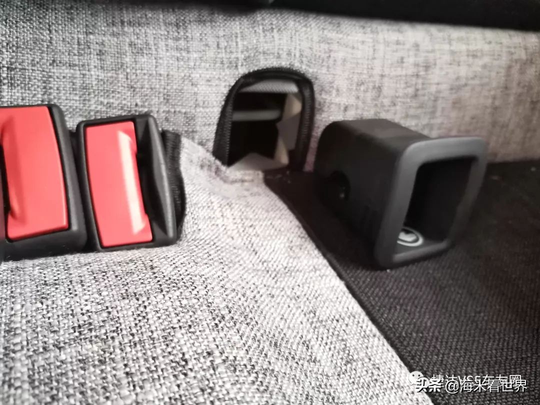 捷达vs5如何取下头枕安装座套,捷达vs5座套安装全部教程
