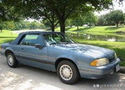 回顾福特野马的成长史，1964-2006你最喜欢哪一代车型呢？