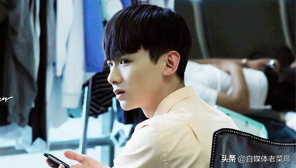 非科班白敬亭演员怎么成名的,白敬亭二线男明星