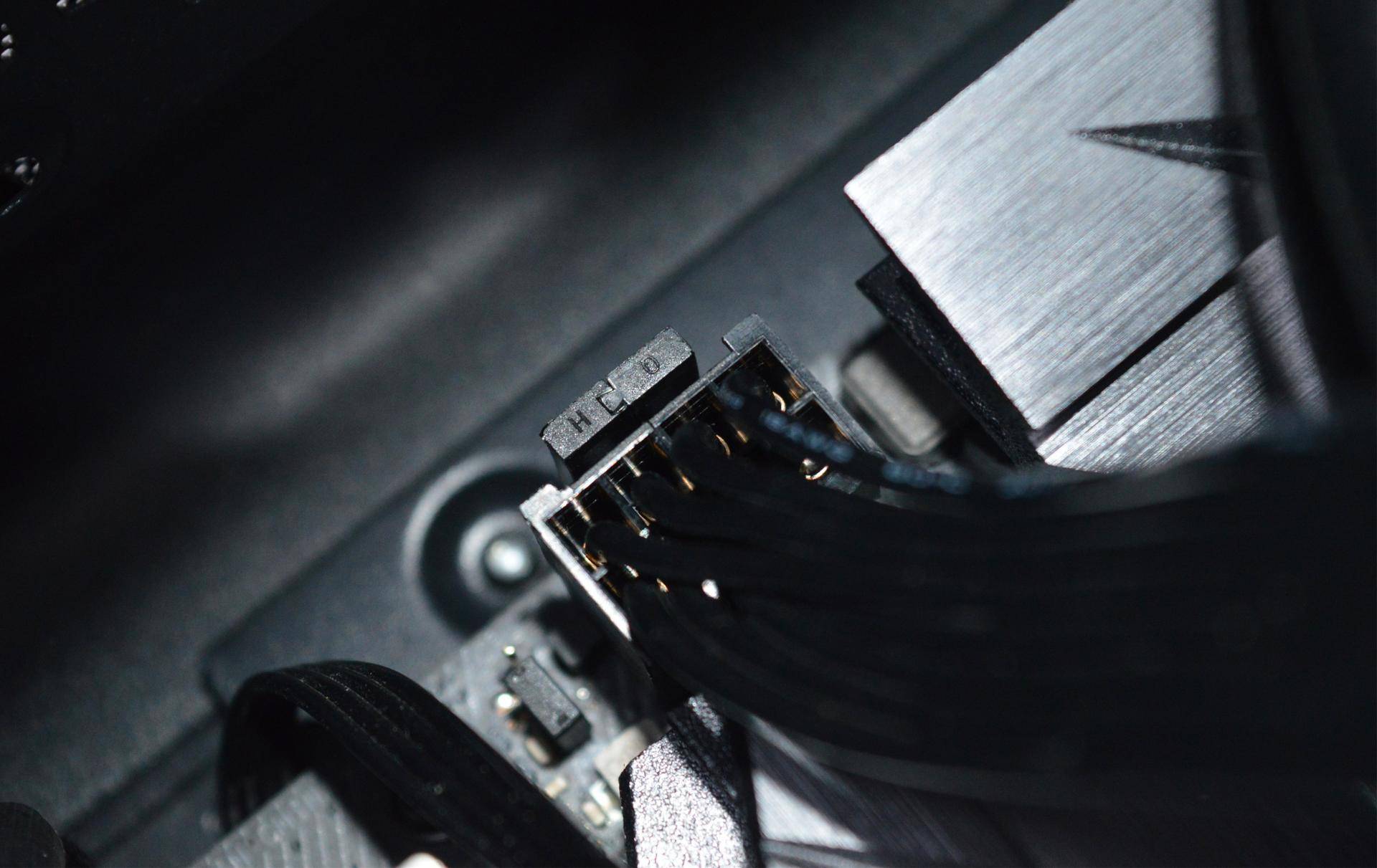 日系电容金牌650w,全日系电容金牌电源推荐