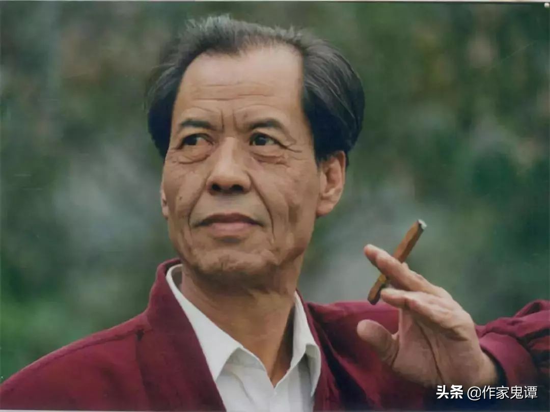 白鹿原茅盾文学奖的颁奖词,白鹿原获茅盾文学奖一波三折