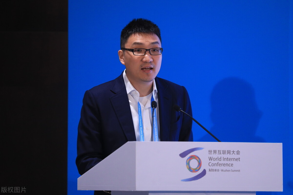 拼多多黄峥身价多少,拼多多创始人黄峥身价超4000亿