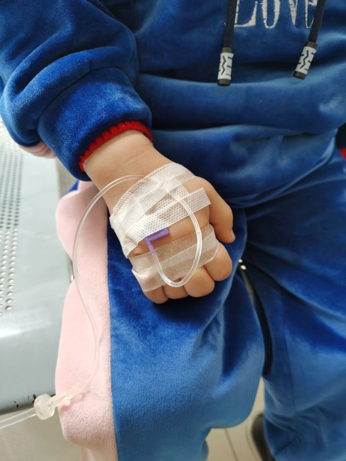 小宝高烧不退甲流,小宝持续高烧不退怎么办