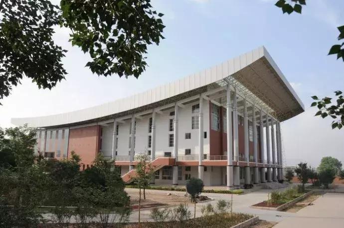 甘肃这2所高中入选全国百强！有你母校么？