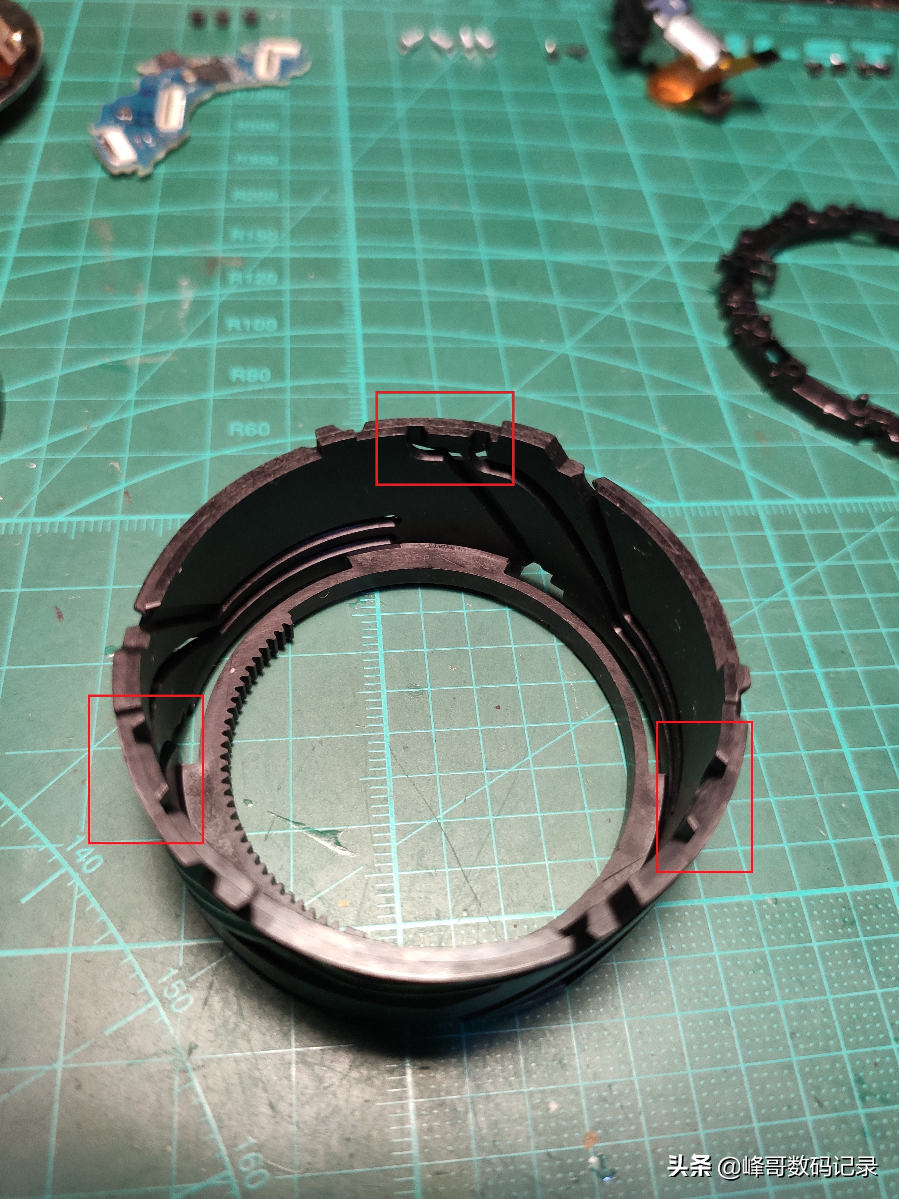 索尼16-50镜头前镜片拆卸,sony16-50镜头拆解图片