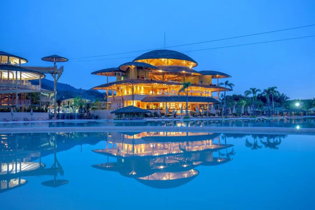 打卡亚洲新进最大水上乐园Bluetree嗨翻天