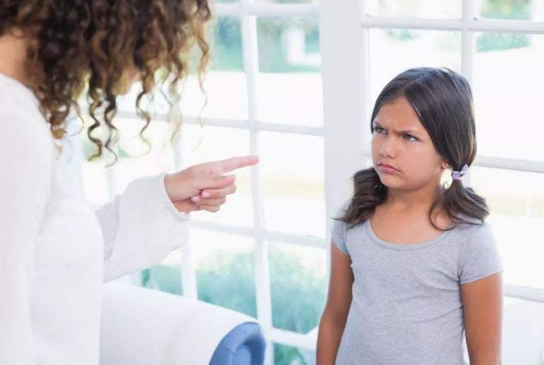 孩子脾气很差如何引导,孩子脾气坏怎么办