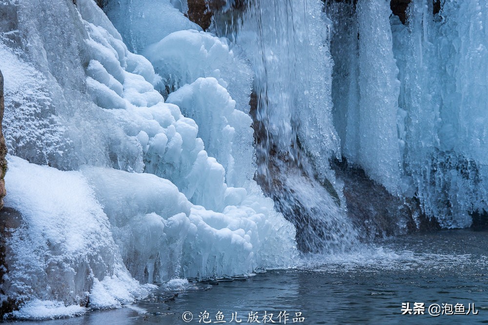 陕西秦岭发现的石头,捡石头下雪了后续