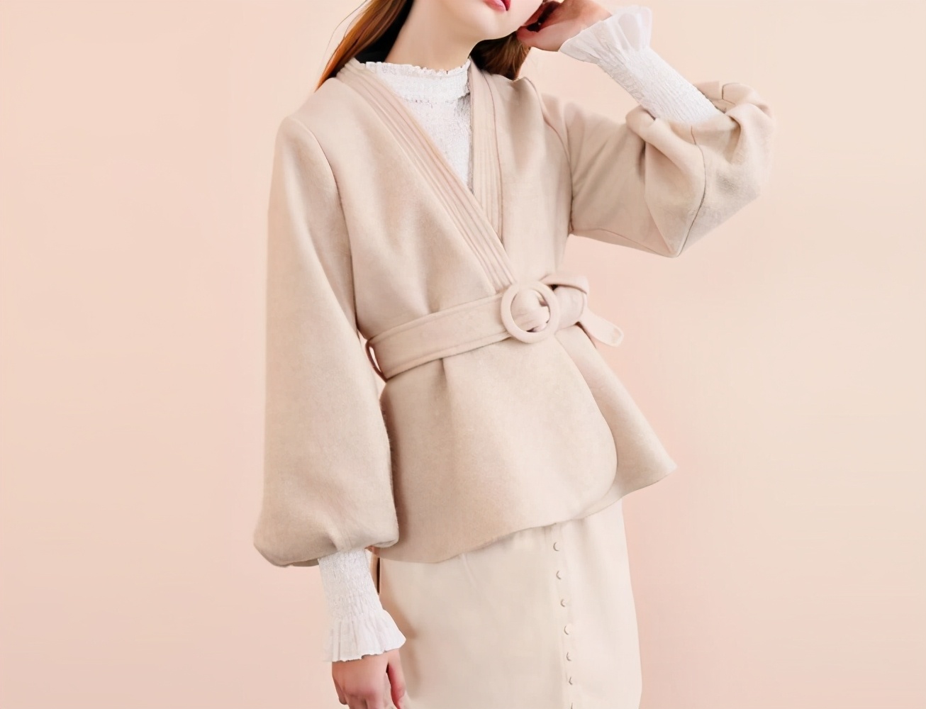 毛呢大衣用热水洗会怎样,大衣起球怎么彻底去除又不伤衣服