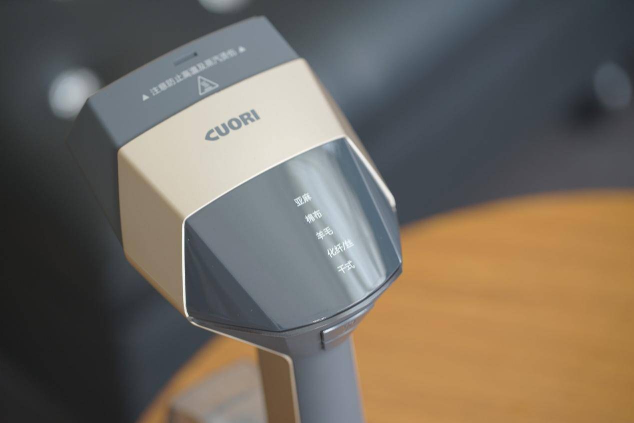 卓力手持熨烫机便携无线,卓力挂烫机bg538和er500哪个好