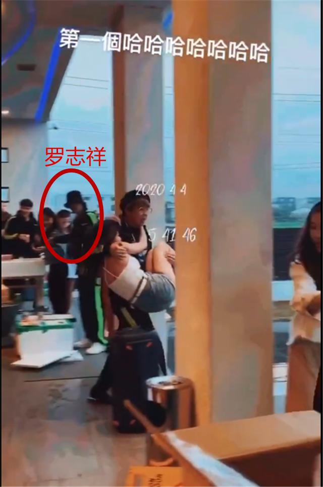 泳池派对罗志祥完整视频,泳池轰趴罗志祥